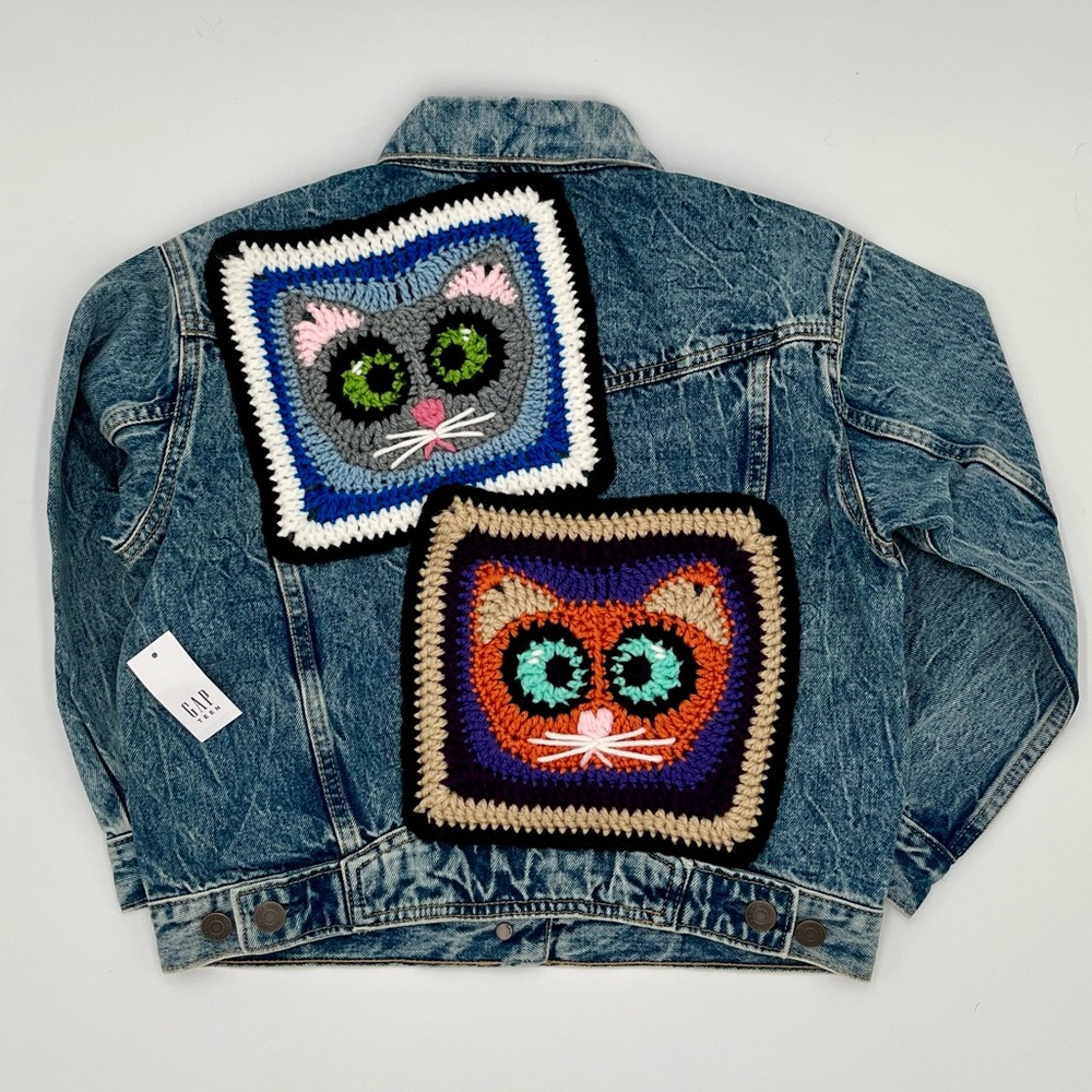 😺 Kitty patched jean jacket 😺